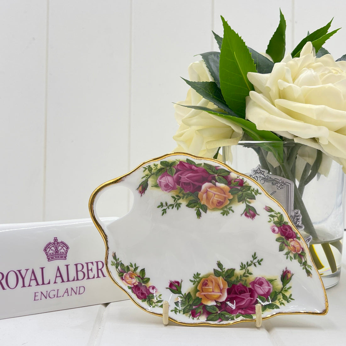 Royal Albert Old Country Roses Leaf Dish