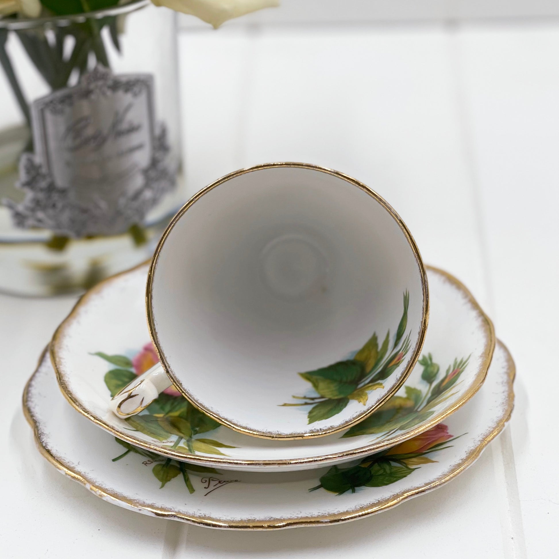 Roslyn China Vintage Would Famous Roses Peace Trio