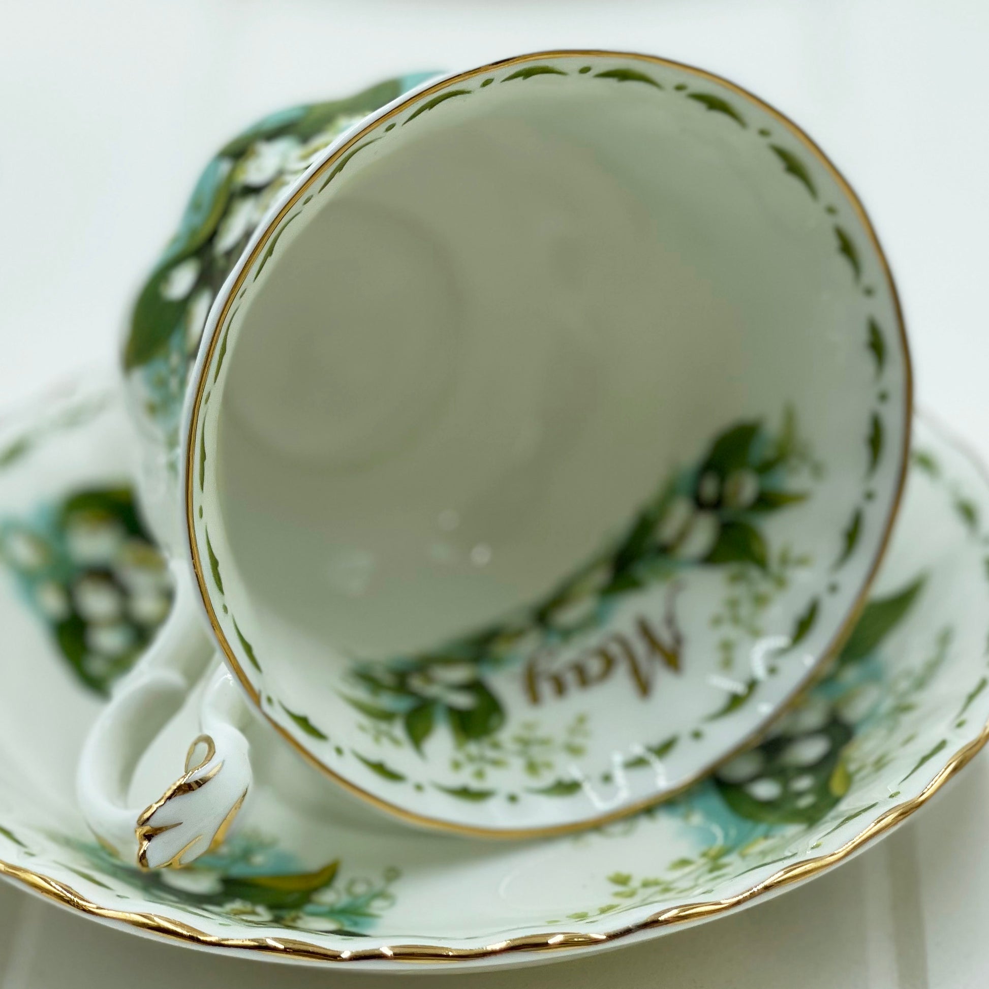 Royal Albert Vintage Flower of the Month May Lily of the Valley Duo