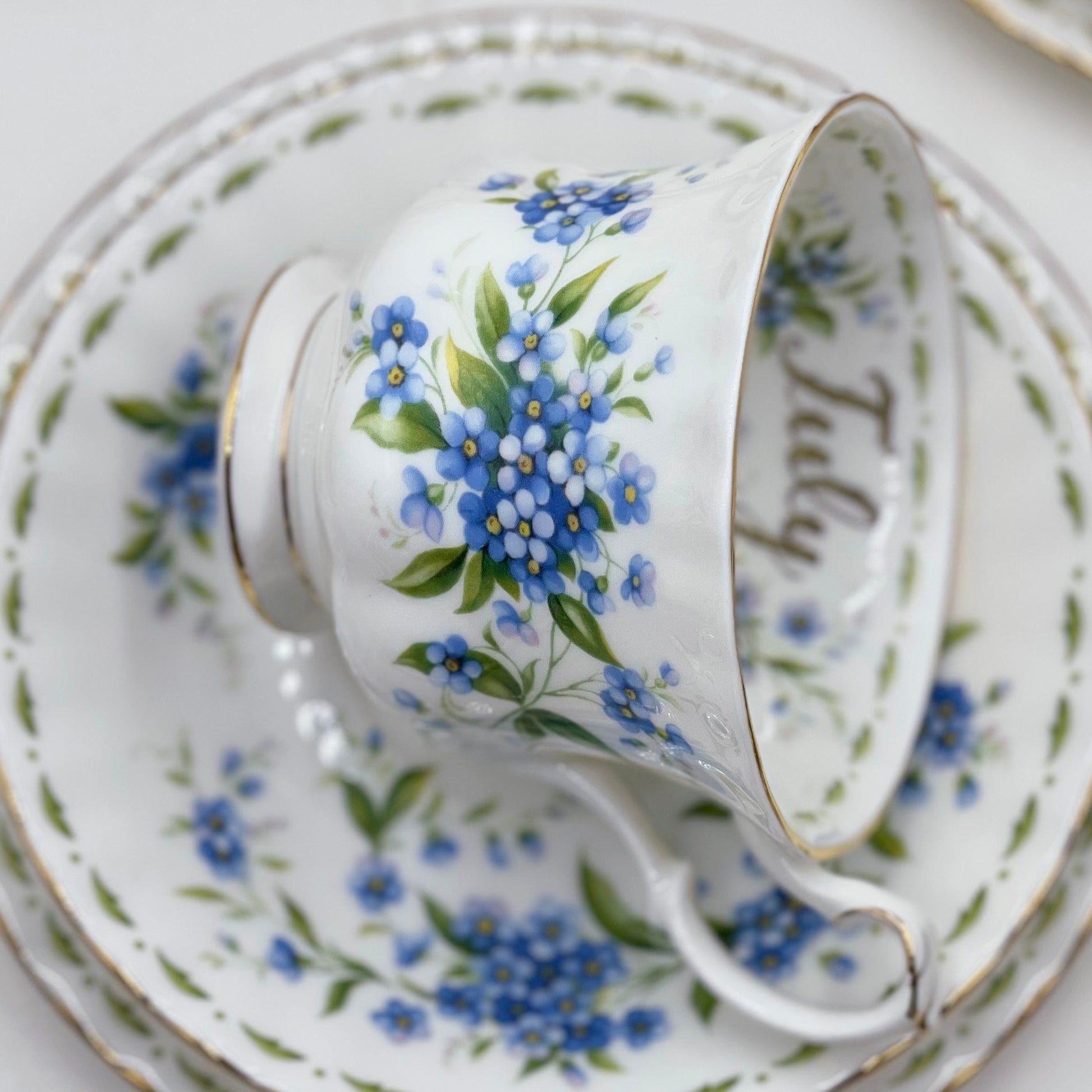 Royal Albert Vintage Flower of the Month July Forget-Me-Not Trio