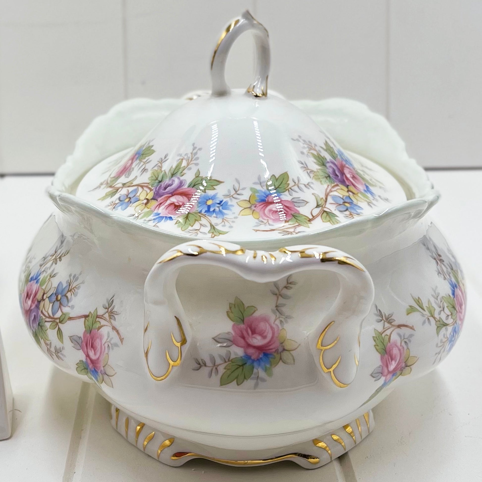 Royal Albert Vintage Colleen Tureen