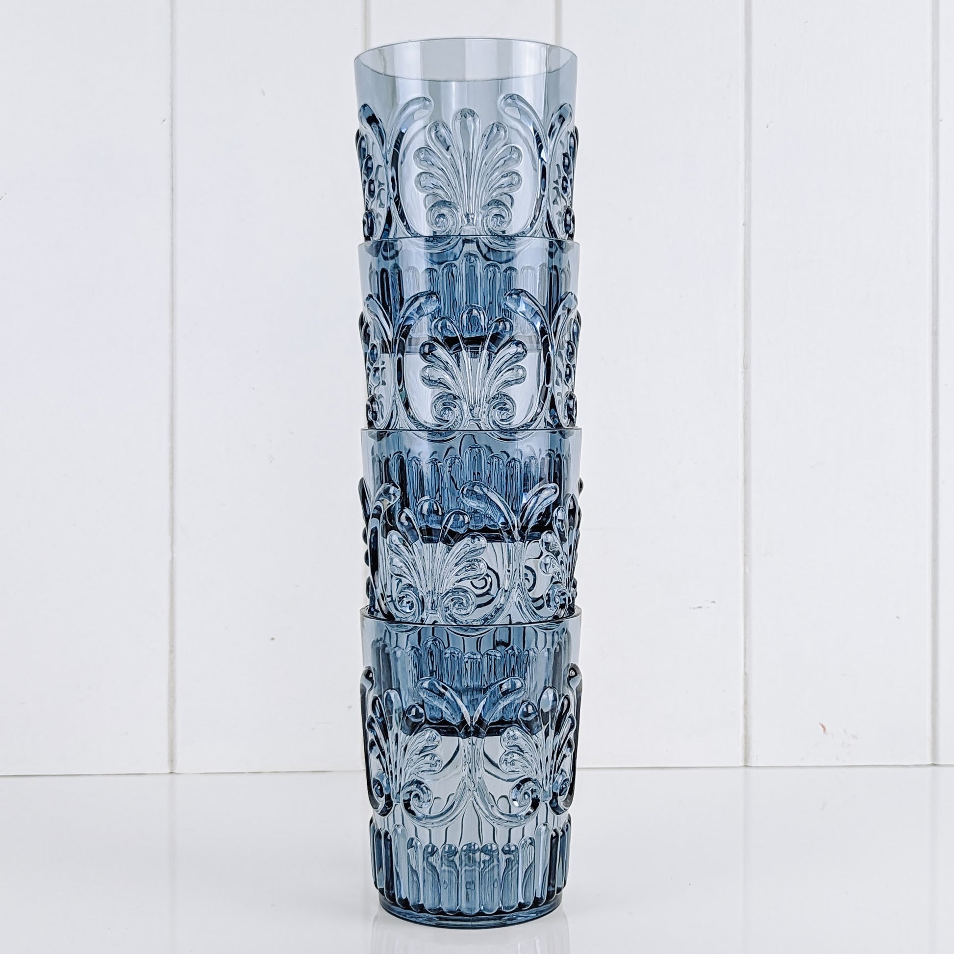 Acrylic Scollop Blue Tumbler