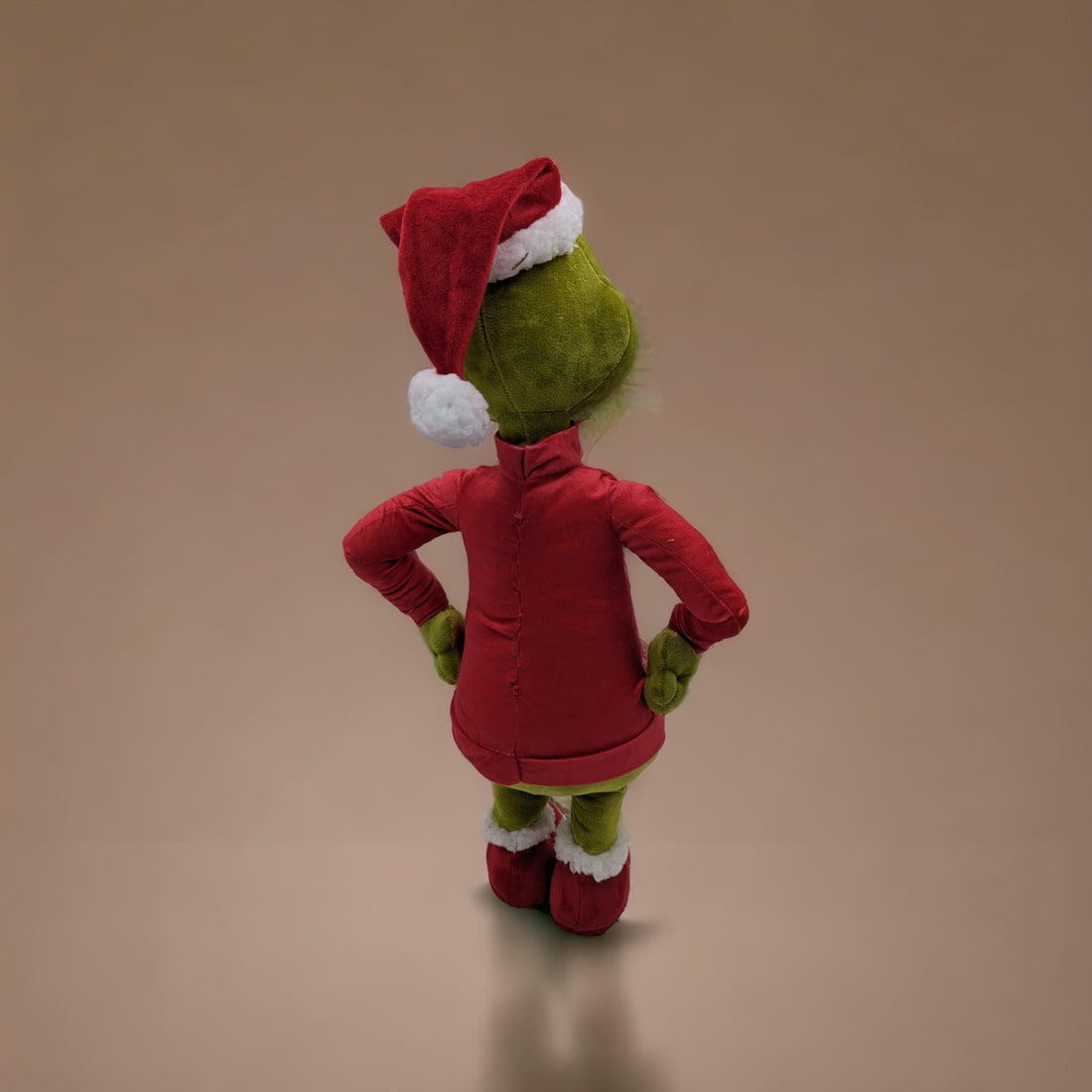 Holiday Greeter Grinch Max Jumper