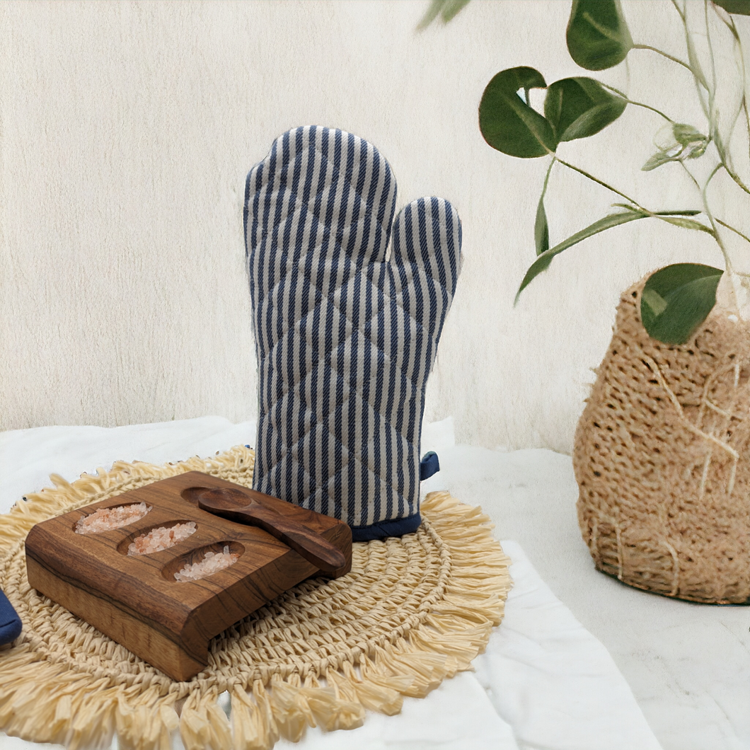 Maison Stripe Navy Oven Mitt