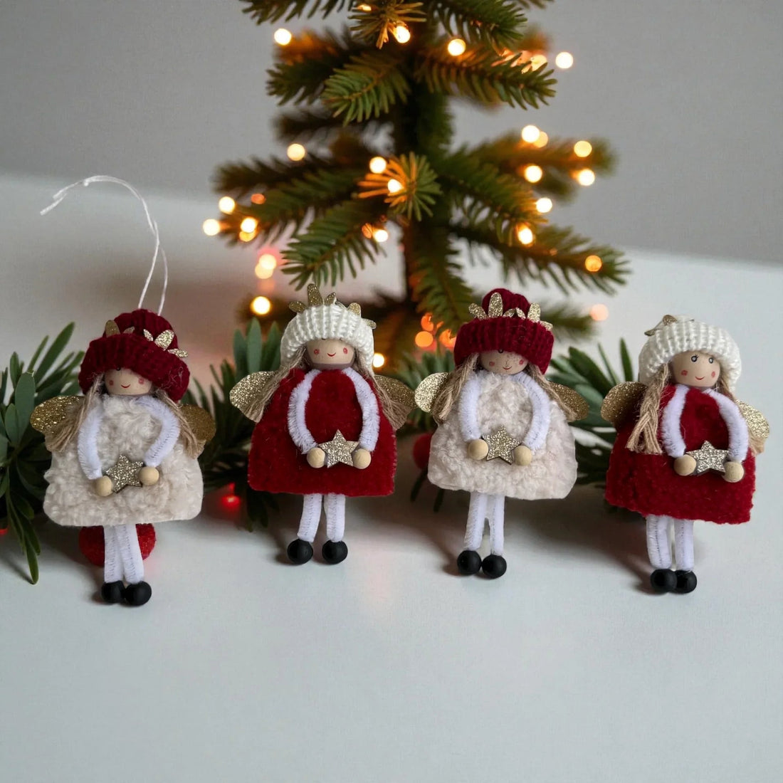 Set of 4 Angels In Box Fabric 20x11cm Red/Natural