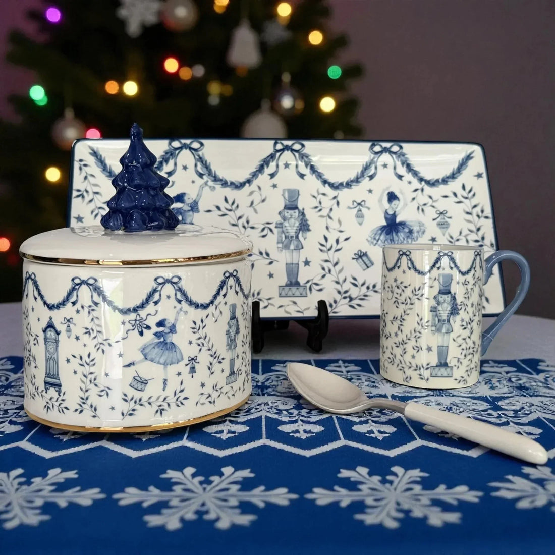 Nutcracker Wonderland Sandwich Plate