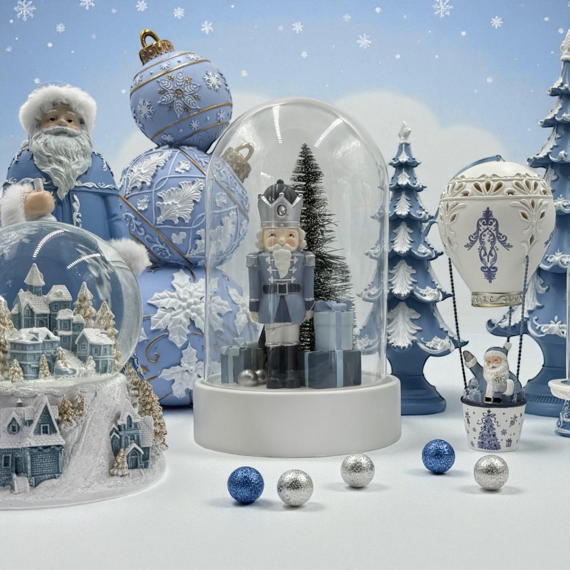 Blue & White Layered Tree - 30.5cm