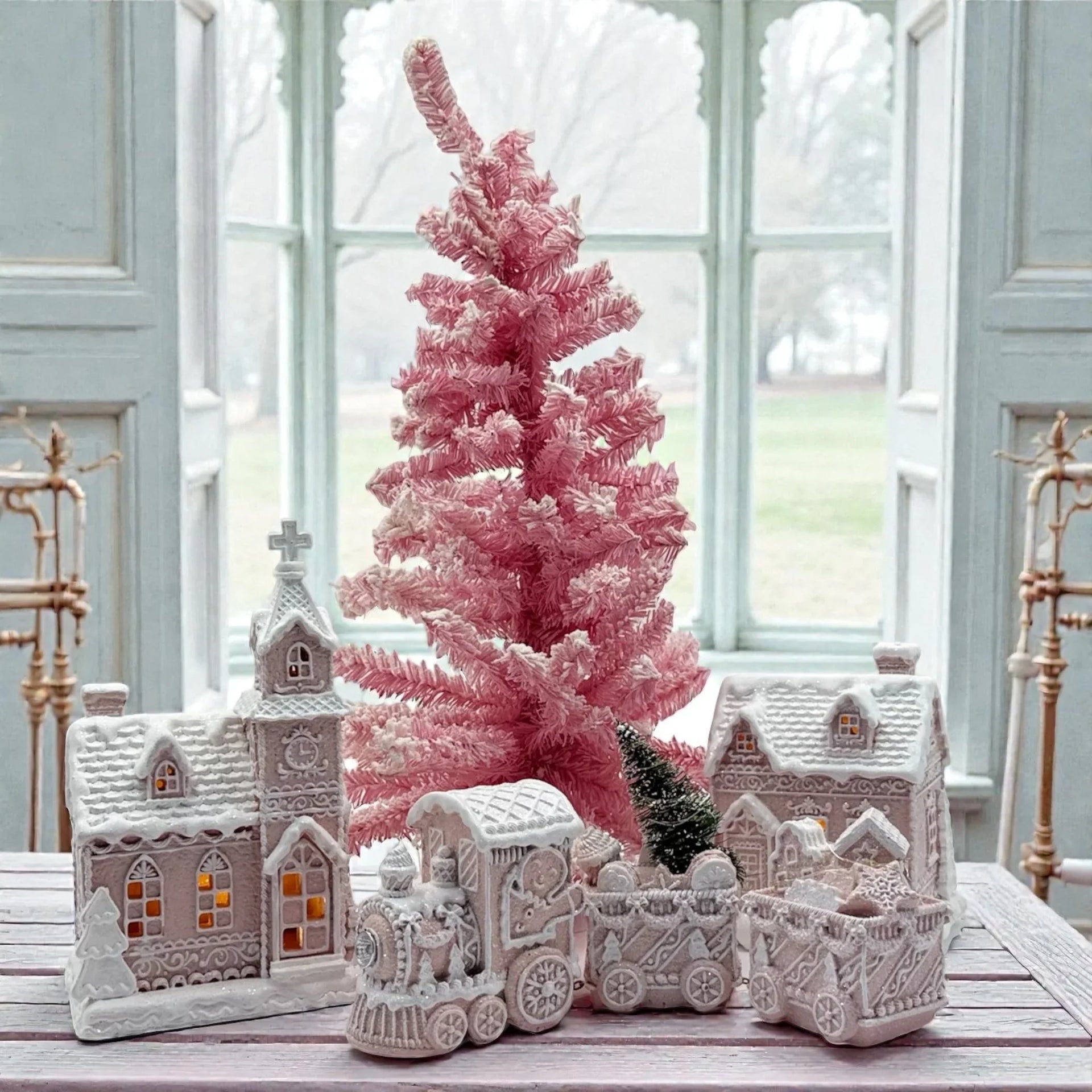 LED Pink Gingerbread Train - 18x7.5x15.5 cm