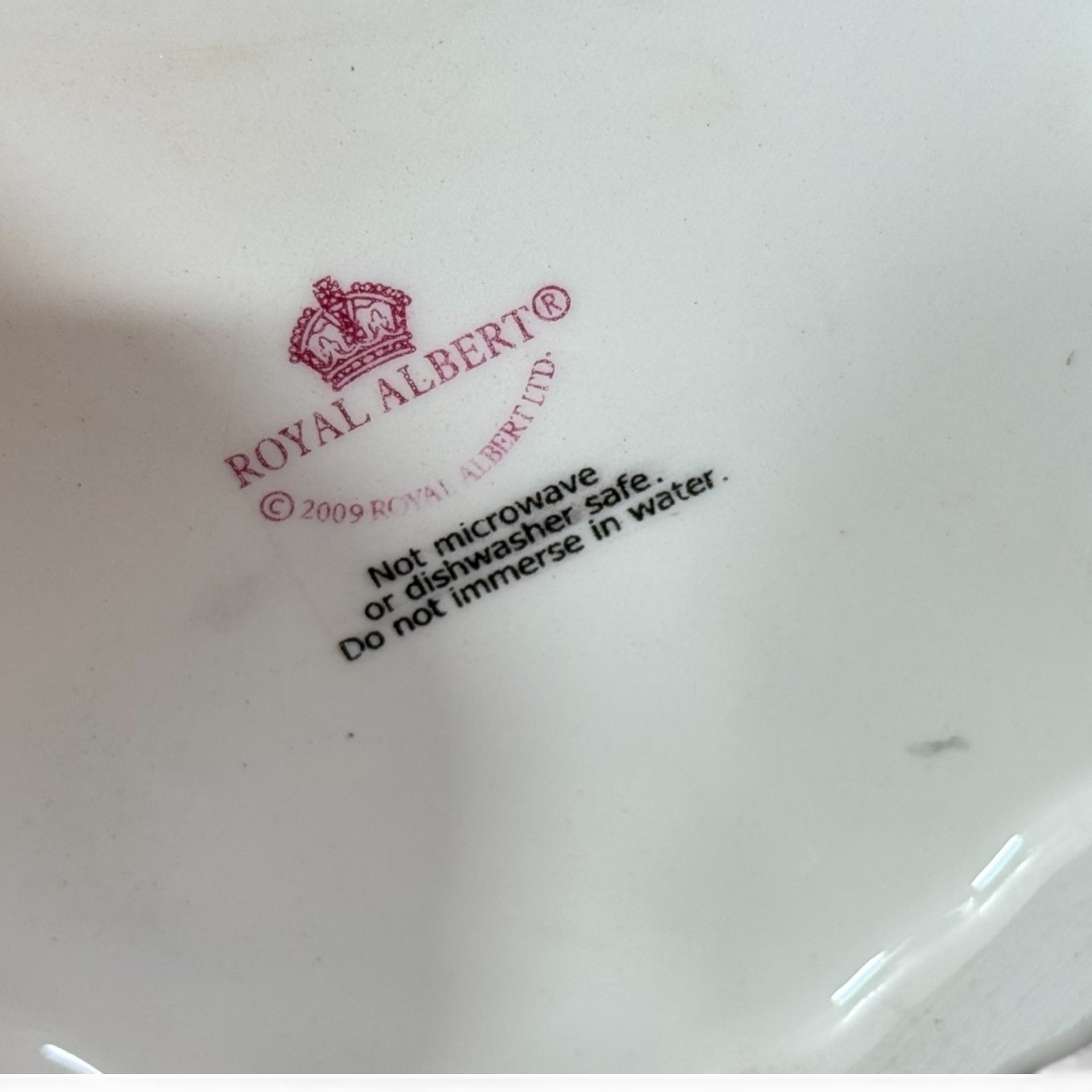 Royal Albert Novelty Santa Tea Set - Teapot, Sugar & Creamer