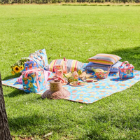 Paradise Found Picnic Mat, Water repellent -180x180cm
