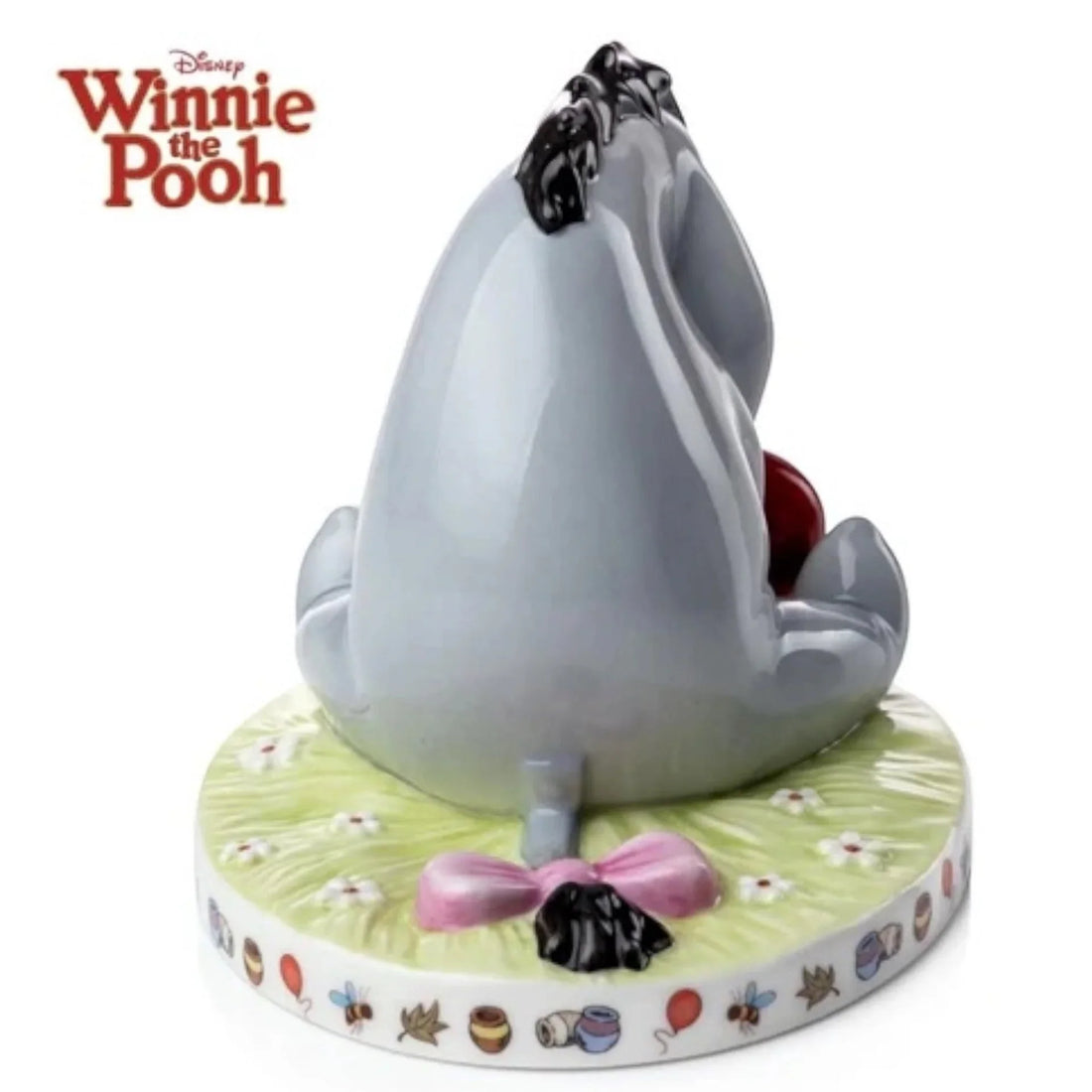 Winnie The Pooh - I Think Its Called Love Statue