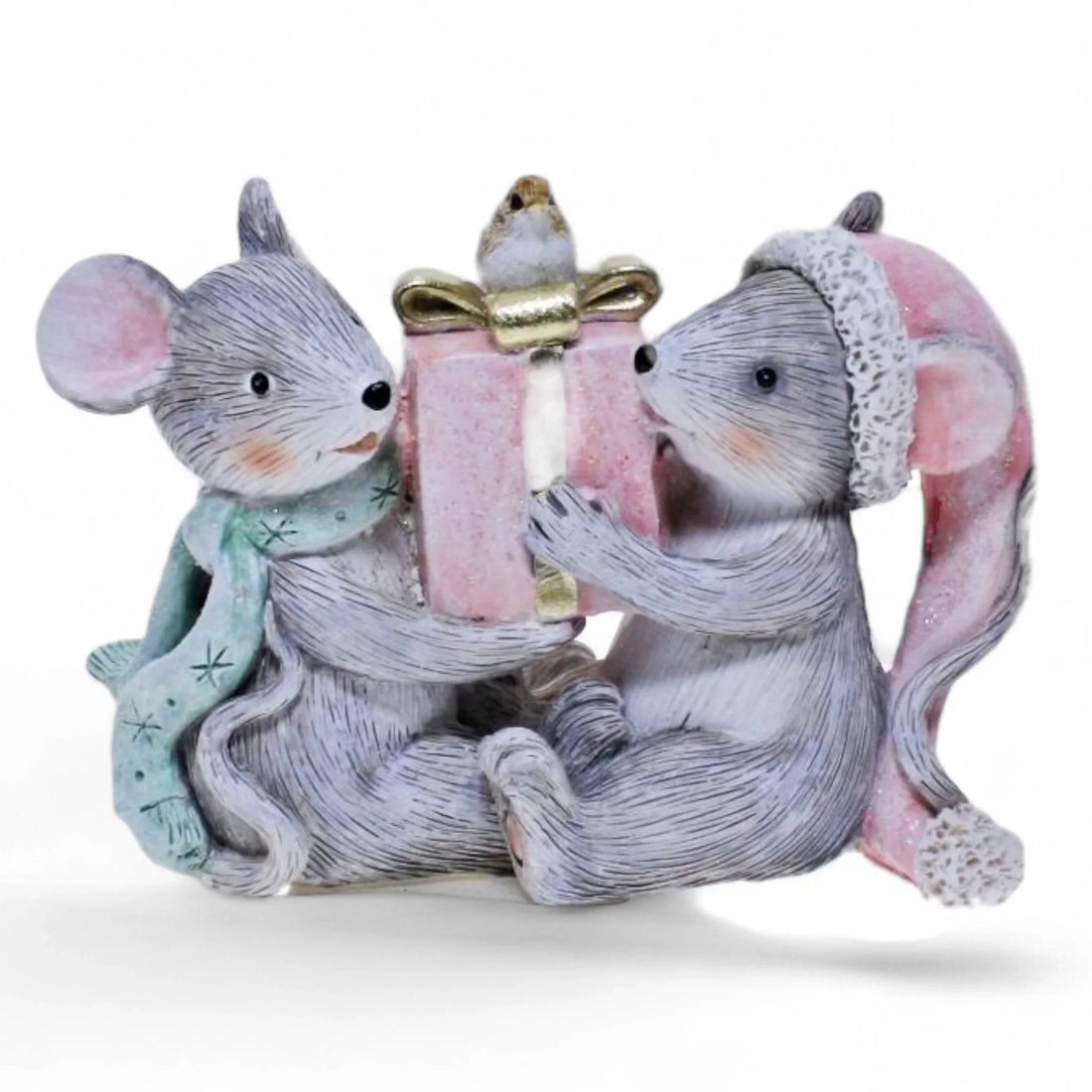Christmas Mice Couple with Gift