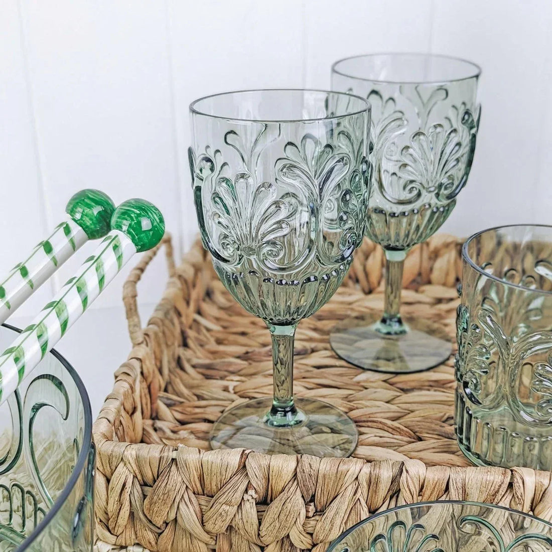 Acrylic Scollop Sage Green Wine Glass - Exquisite Homewares 