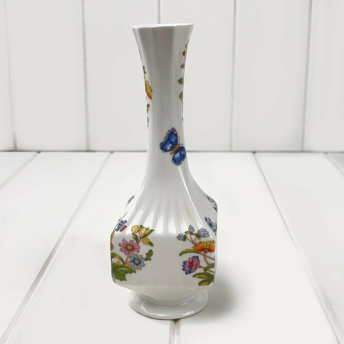 Aynsley Vintage Cottage Garden Collection of Vases - Exquisite Homewares 