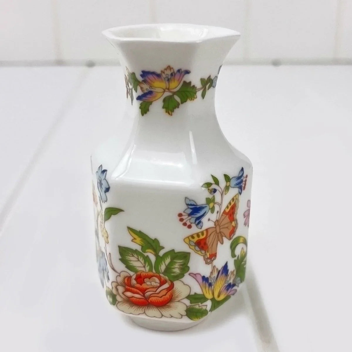 Aynsley Vintage Cottage Garden Collection of Vases - Exquisite Homewares 