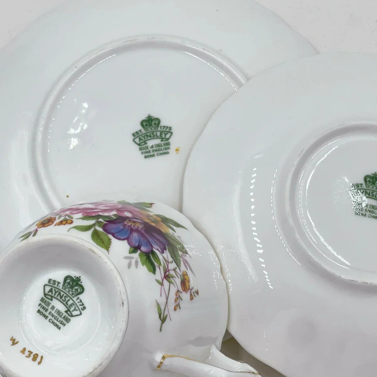 Aynsley Vintage Howard Spray Trio - Exquisite Homewares 