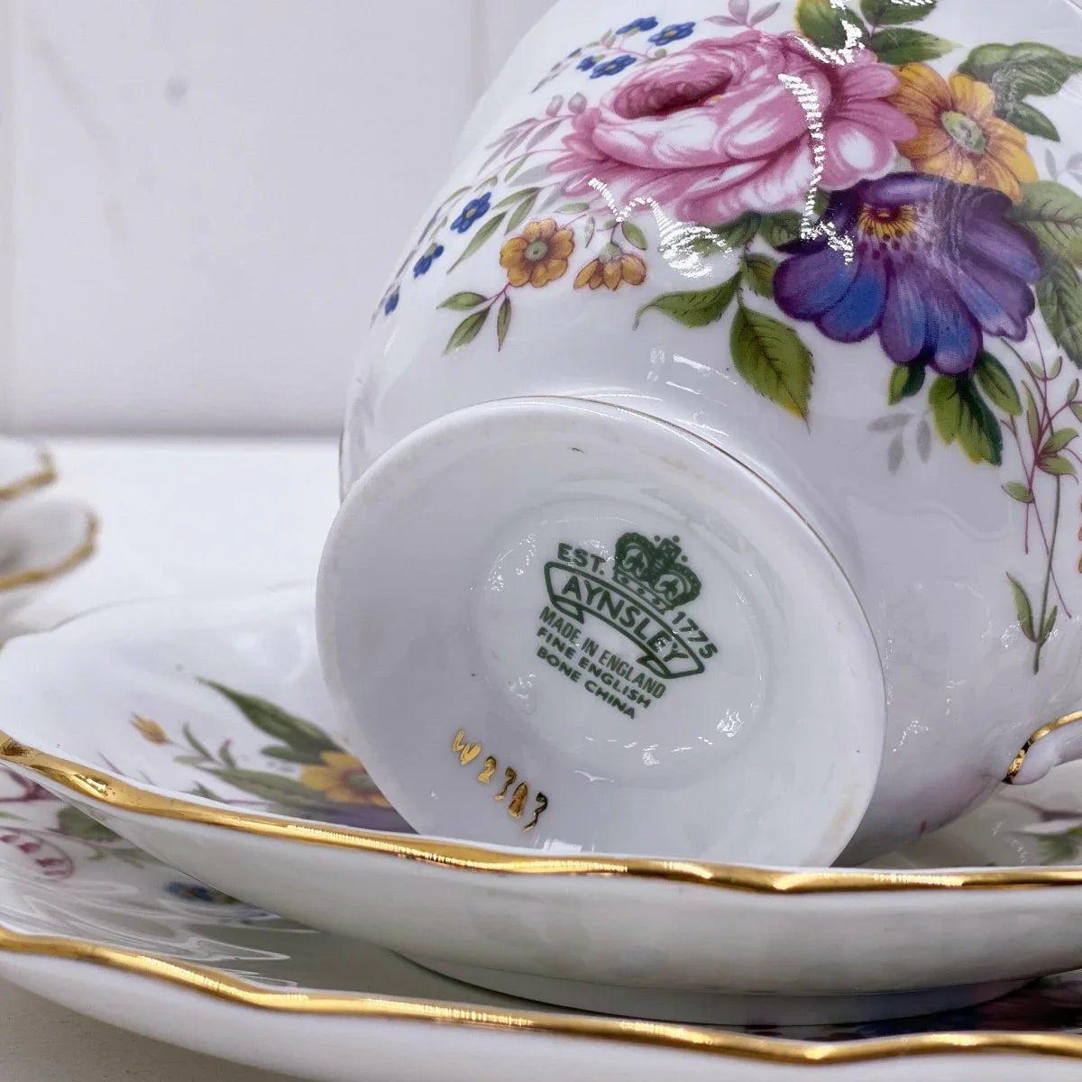 Aynsley Vintage Howard Spray Trio - Exquisite Homewares 