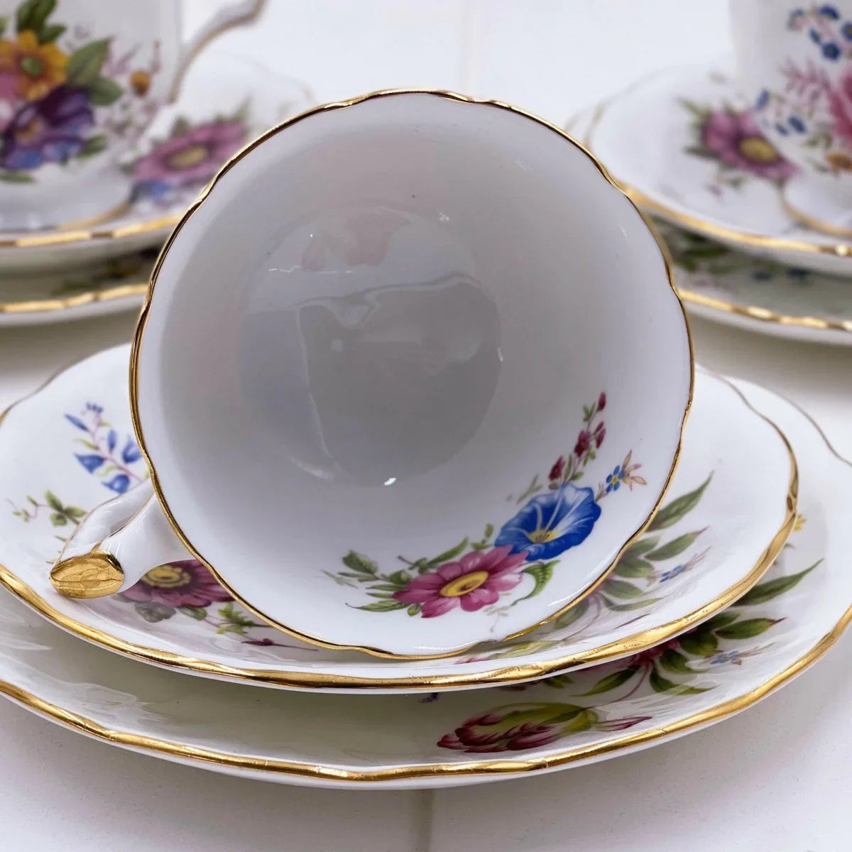 Aynsley Vintage Howard Spray Trio - Exquisite Homewares 