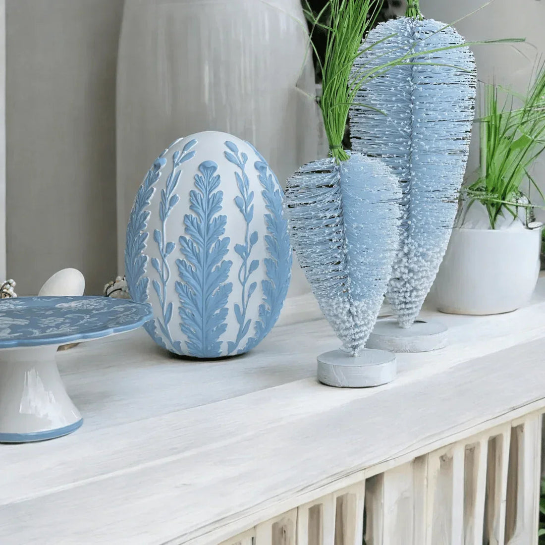 Blue Brush Carrot - Exquisite Homewares 
