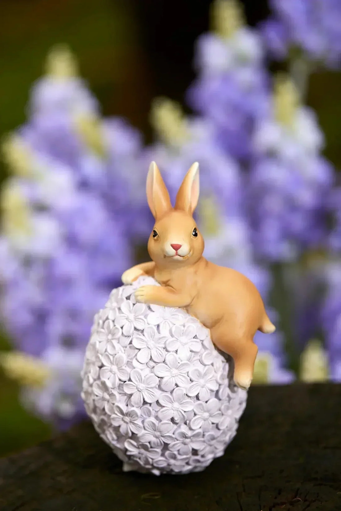 BUNNY ON EGG LILAC - Exquisite Homewares 