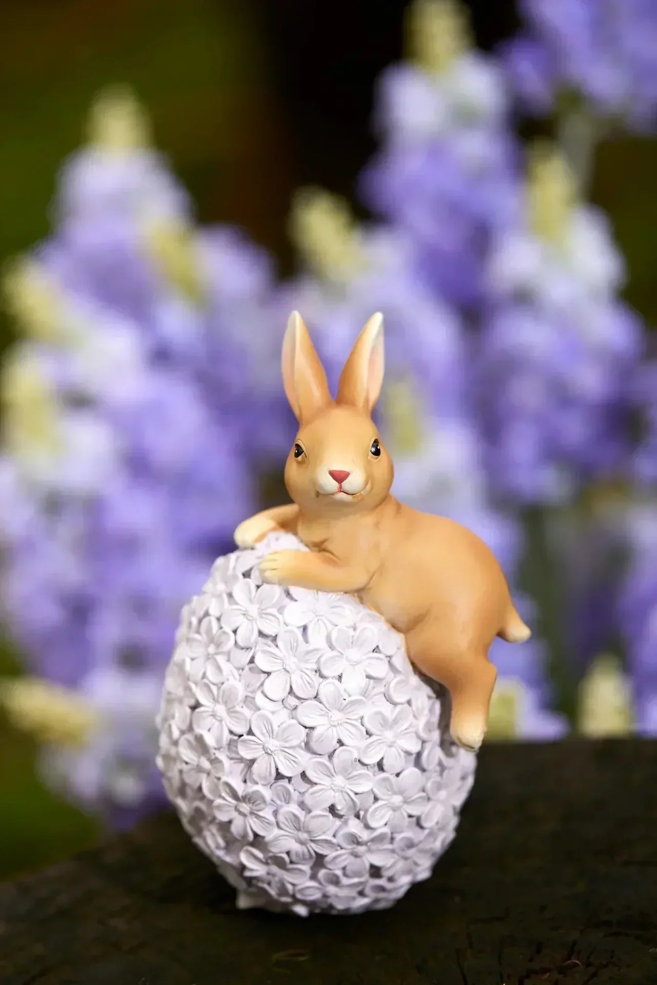 BUNNY ON EGG LILAC - Exquisite Homewares 