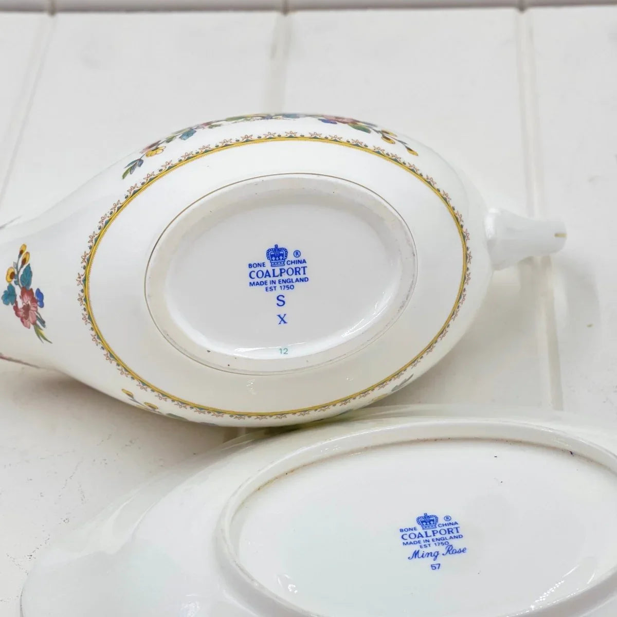 Coalport Ming Rose Gravy Boat and Saucer - Exquisite Homewares 
