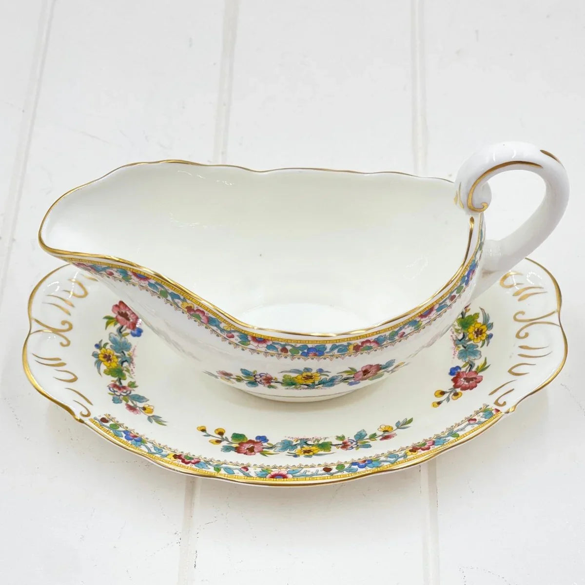 Coalport Ming Rose Gravy Boat and Saucer - Exquisite Homewares 