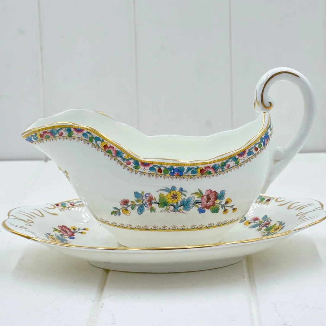 Coalport Ming Rose Gravy Boat and Saucer - Exquisite Homewares 