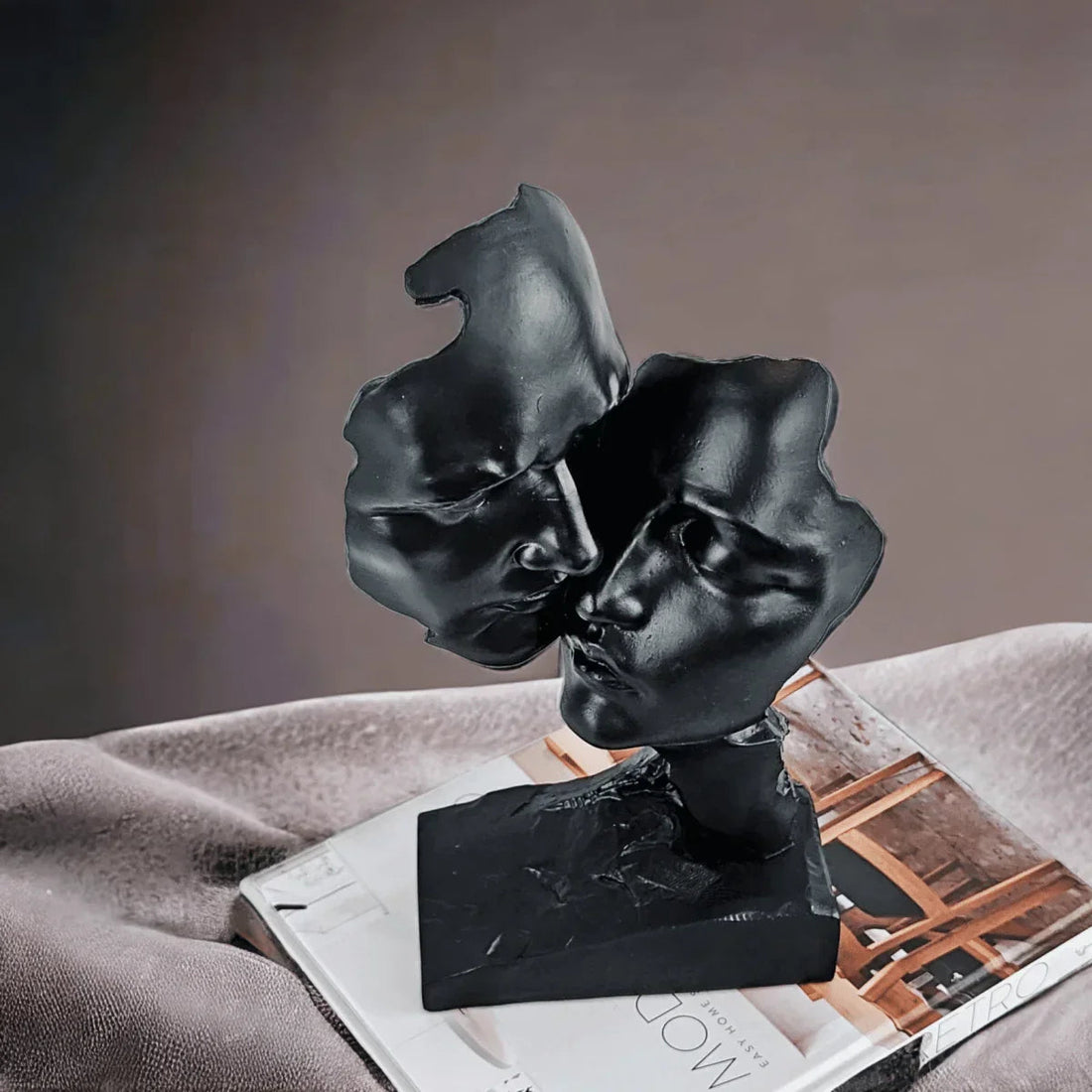 Eternal Embrace Sculpture - Exquisite Homewares 
