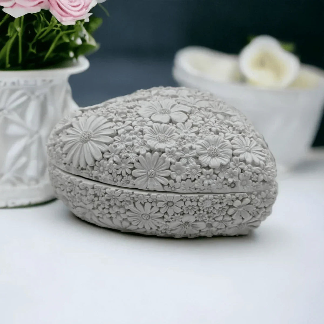 Floral Heart Trinket Box - White - Exquisite Homewares 