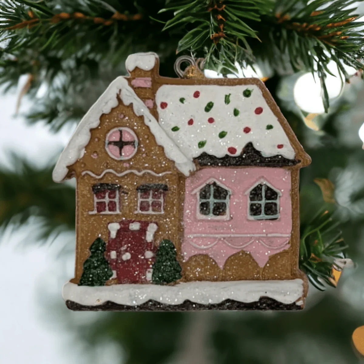 Hanging Gingerbread House - Exquisite Homewares 