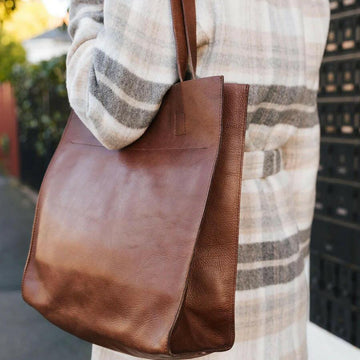 Henk Berg Catie Tote in Vintage Tan - Exquisite Homewares 