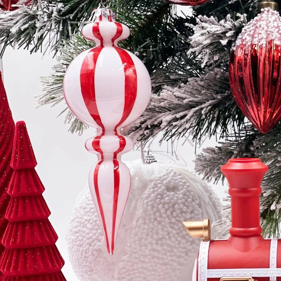 High Shine Peppermint Round Finial - Exquisite Homewares 