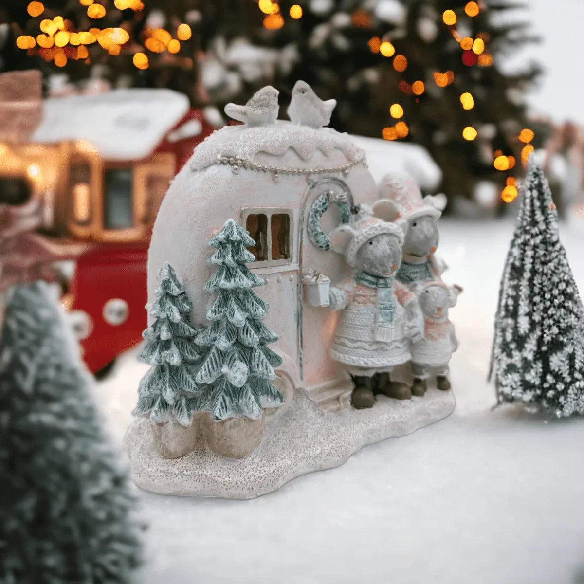 Light-up Mouse Caravan - Exquisite Homewares 