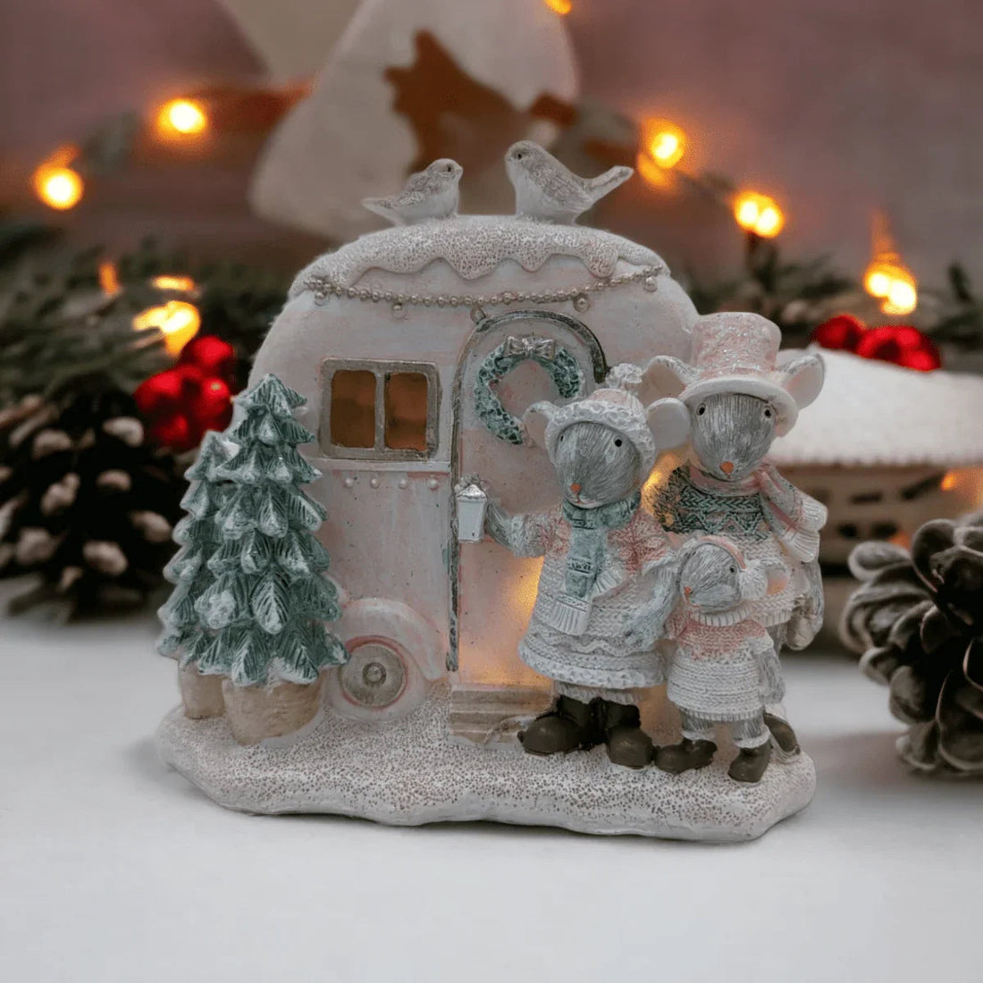 Light-up Mouse Caravan - Exquisite Homewares 