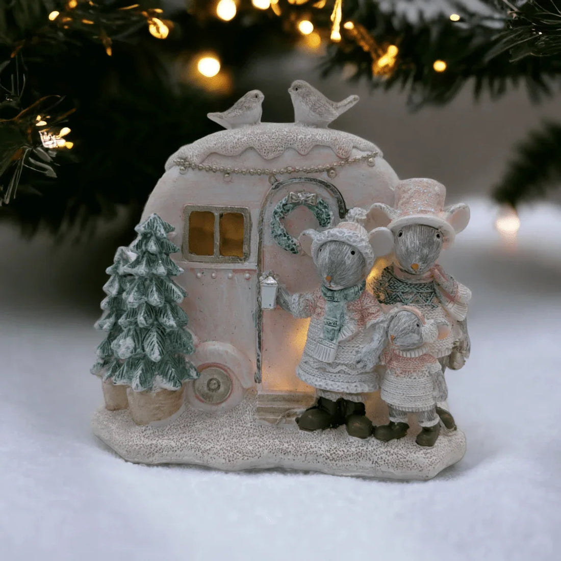 Light-up Mouse Caravan - Exquisite Homewares 