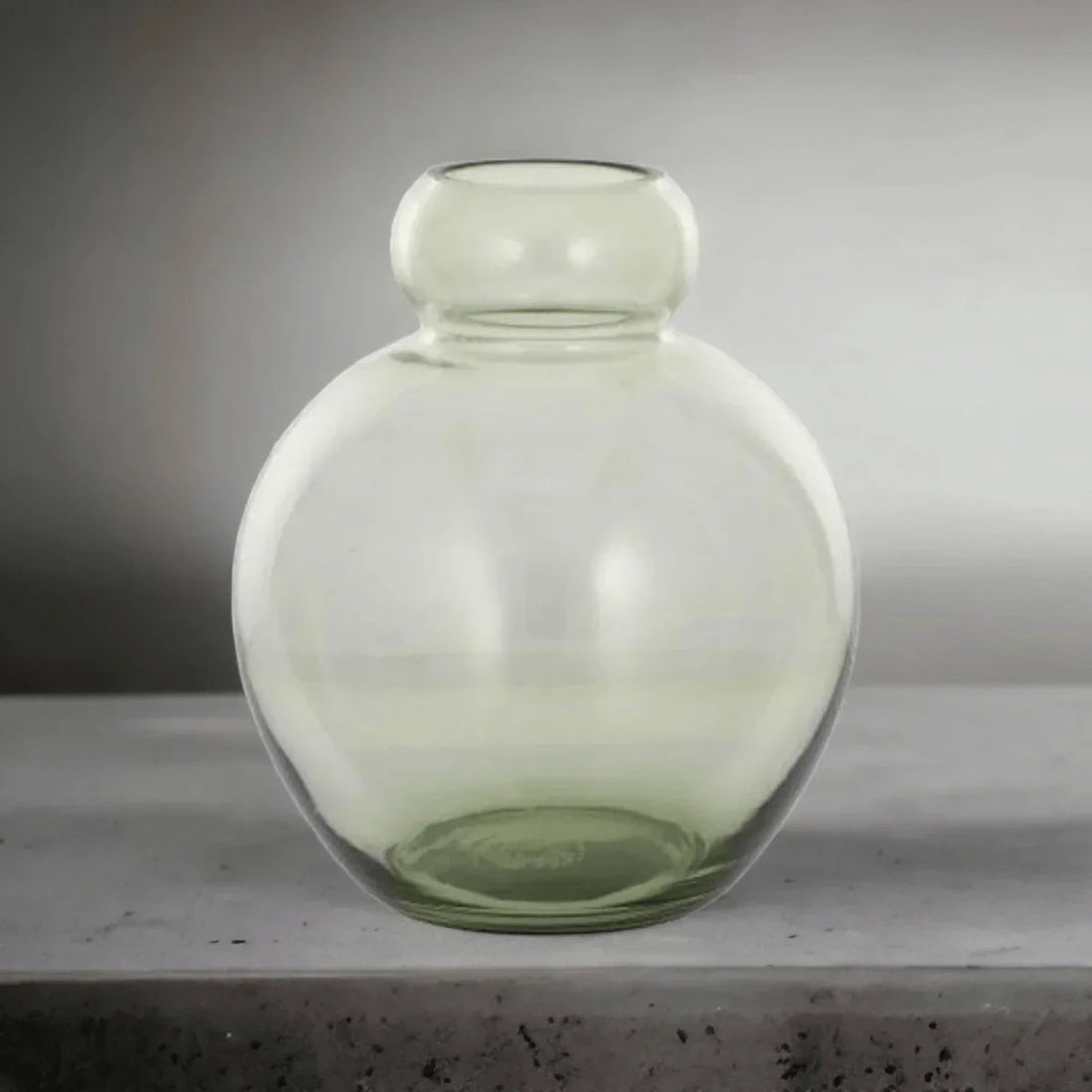 Palmyra Sage Vase - Exquisite Homewares 