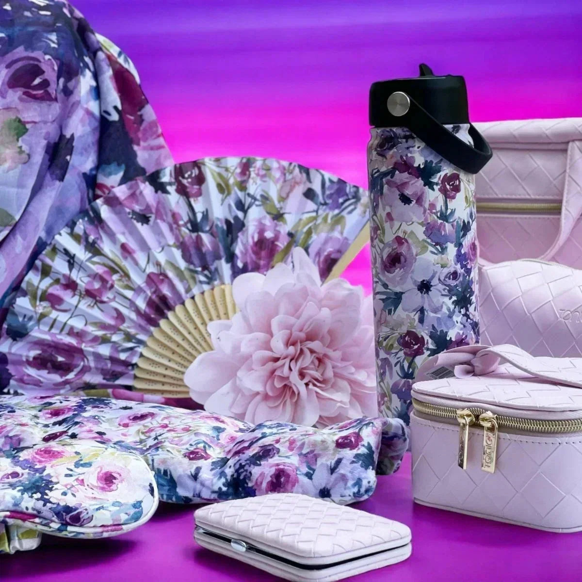 Peonie Rose Bamboo Fan - House Journey