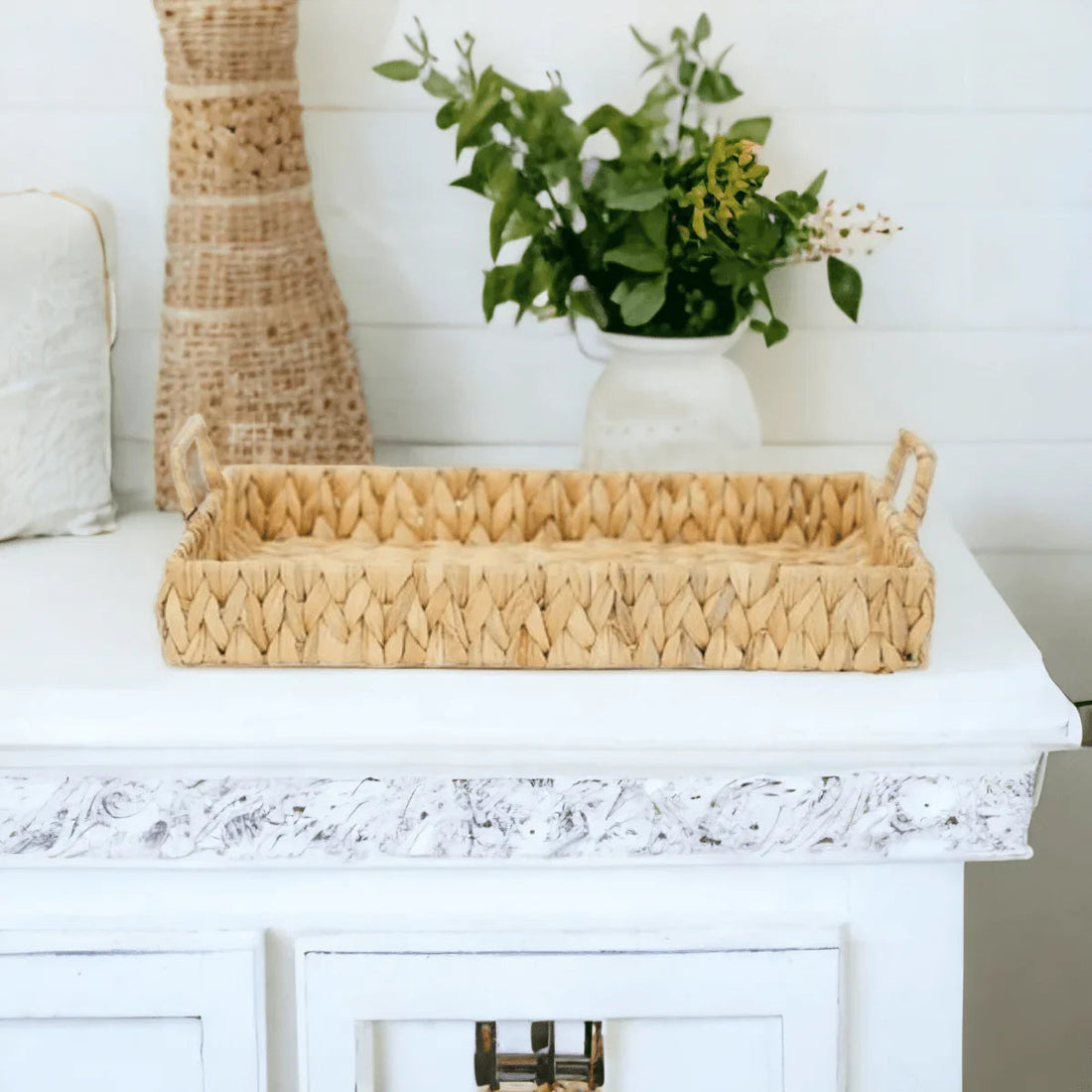 Picnic Tray - Water Hyacinth - Exquisite Homewares 