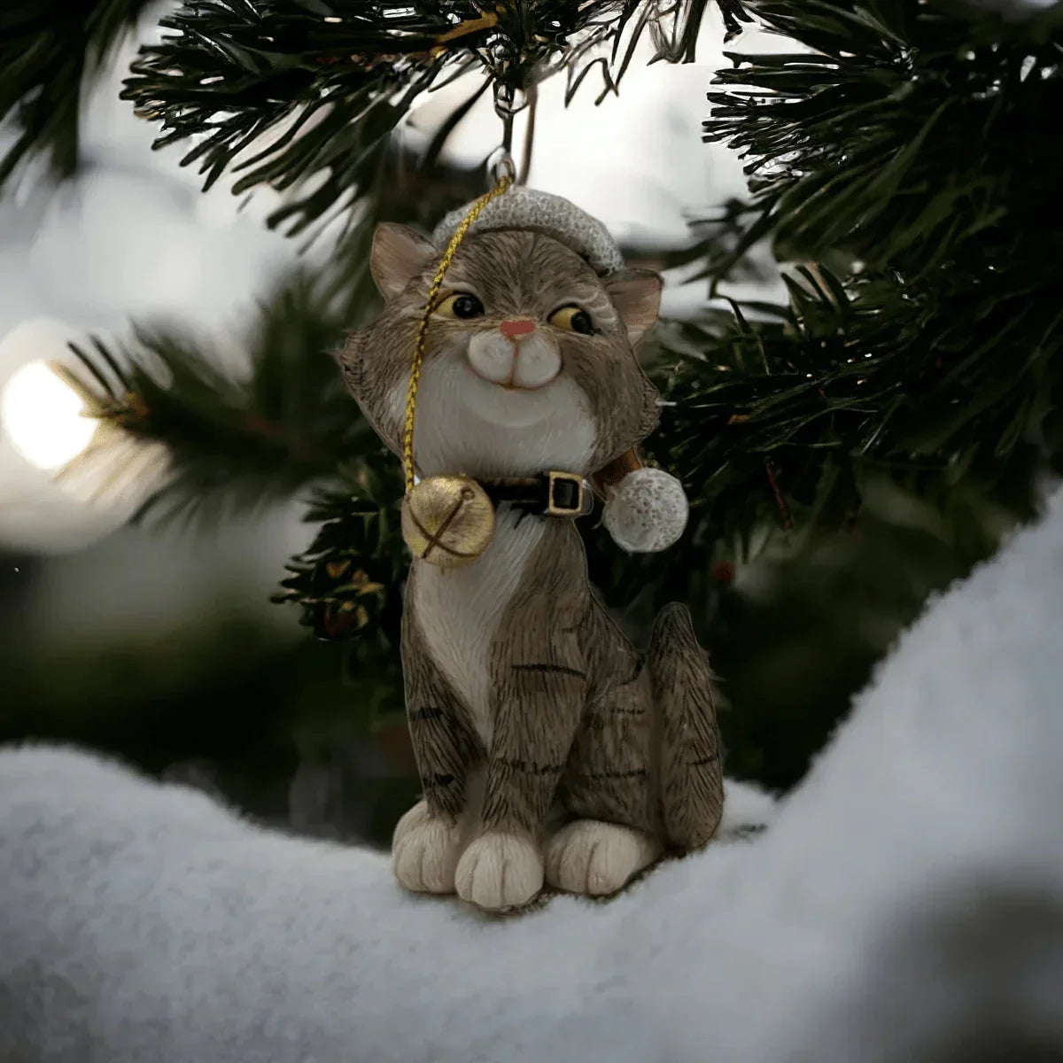 Red or Green Hanging Cat Tree Decoration - Exquisite Homewares 