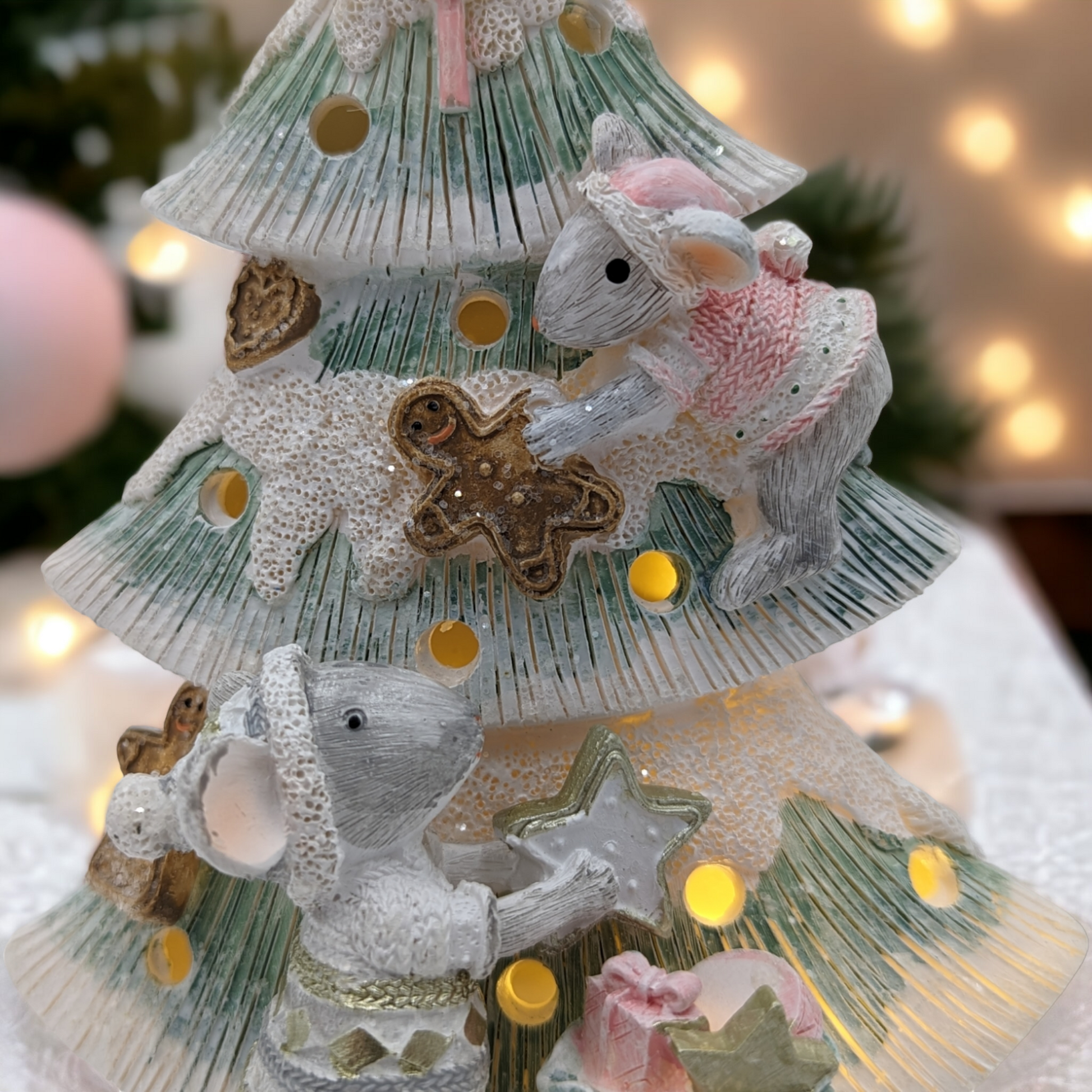 Lightup Mouse Decorating Tree