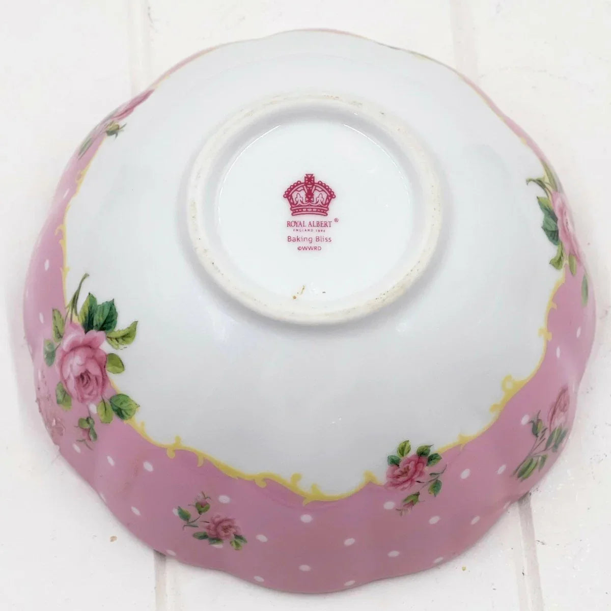 Royal Albert Cheeky Pink Baking Bliss Mixing Bowl - Exquisite Homewares 