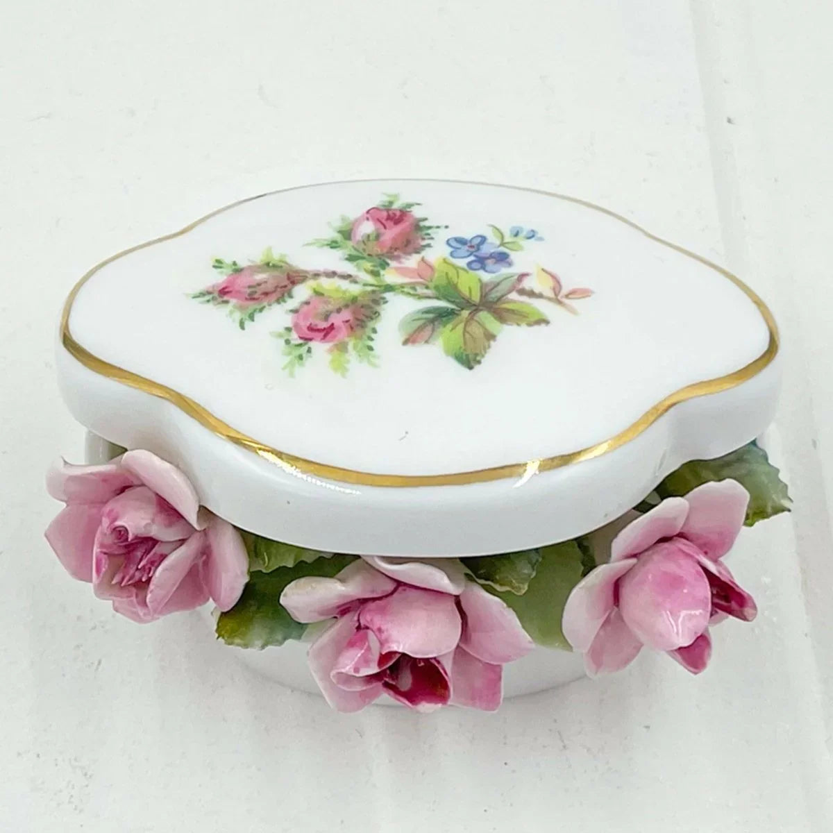 Royal Albert Moss Rose Flower Chest - Exquisite Homewares 