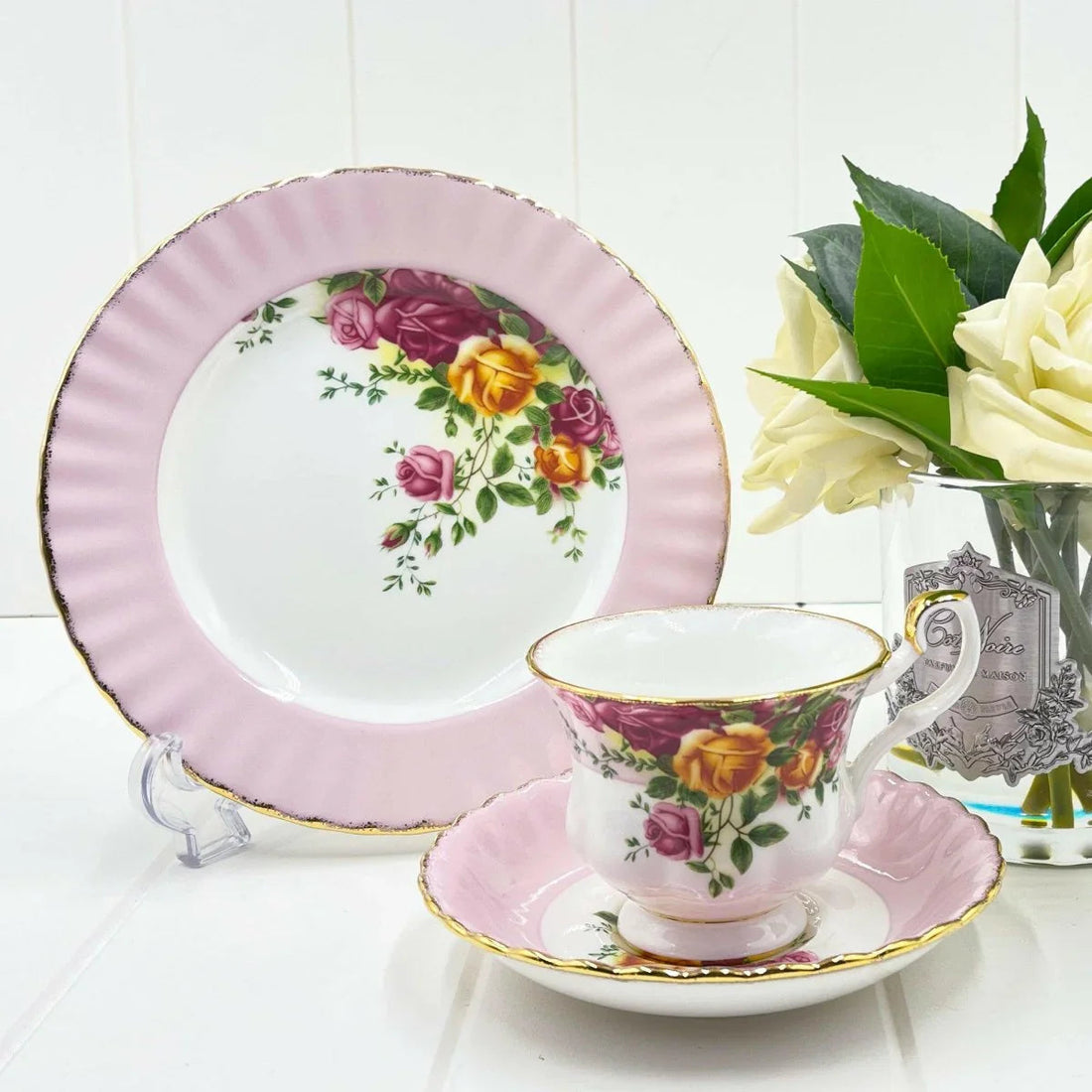 Royal Albert Old Country Roses 3 Piece Set Rose - Exquisite Homewares 