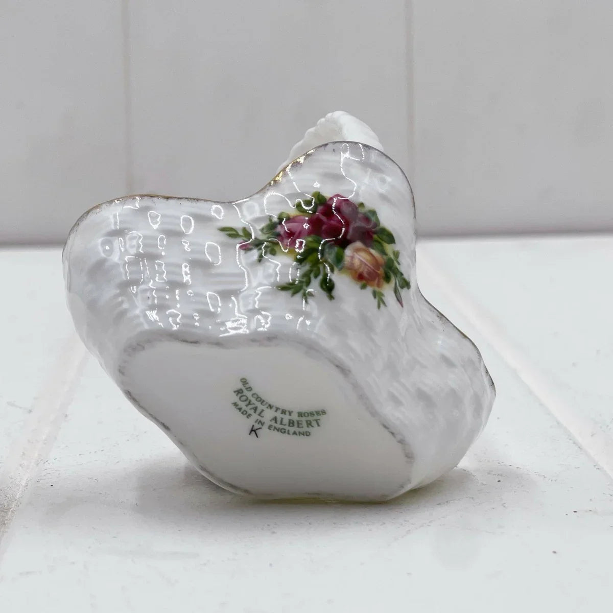 Royal Albert Old Country Roses Basket - Exquisite Homewares 