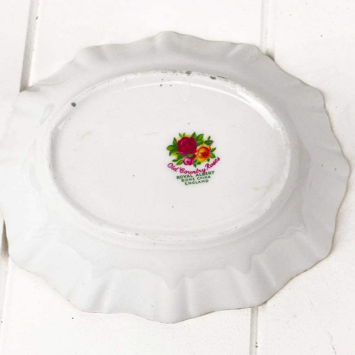Royal Albert Old Country Roses Bon Bon / Nut Dish - Exquisite Homewares 
