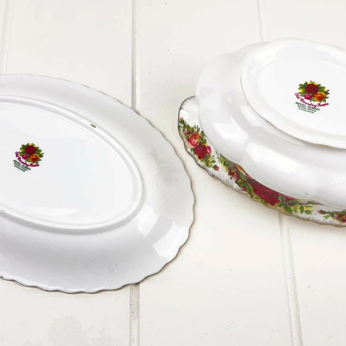 Royal Albert Old Country Roses Gravy Boat & Underplate - 2nd Edition Made in England - Exquisite Homewares 