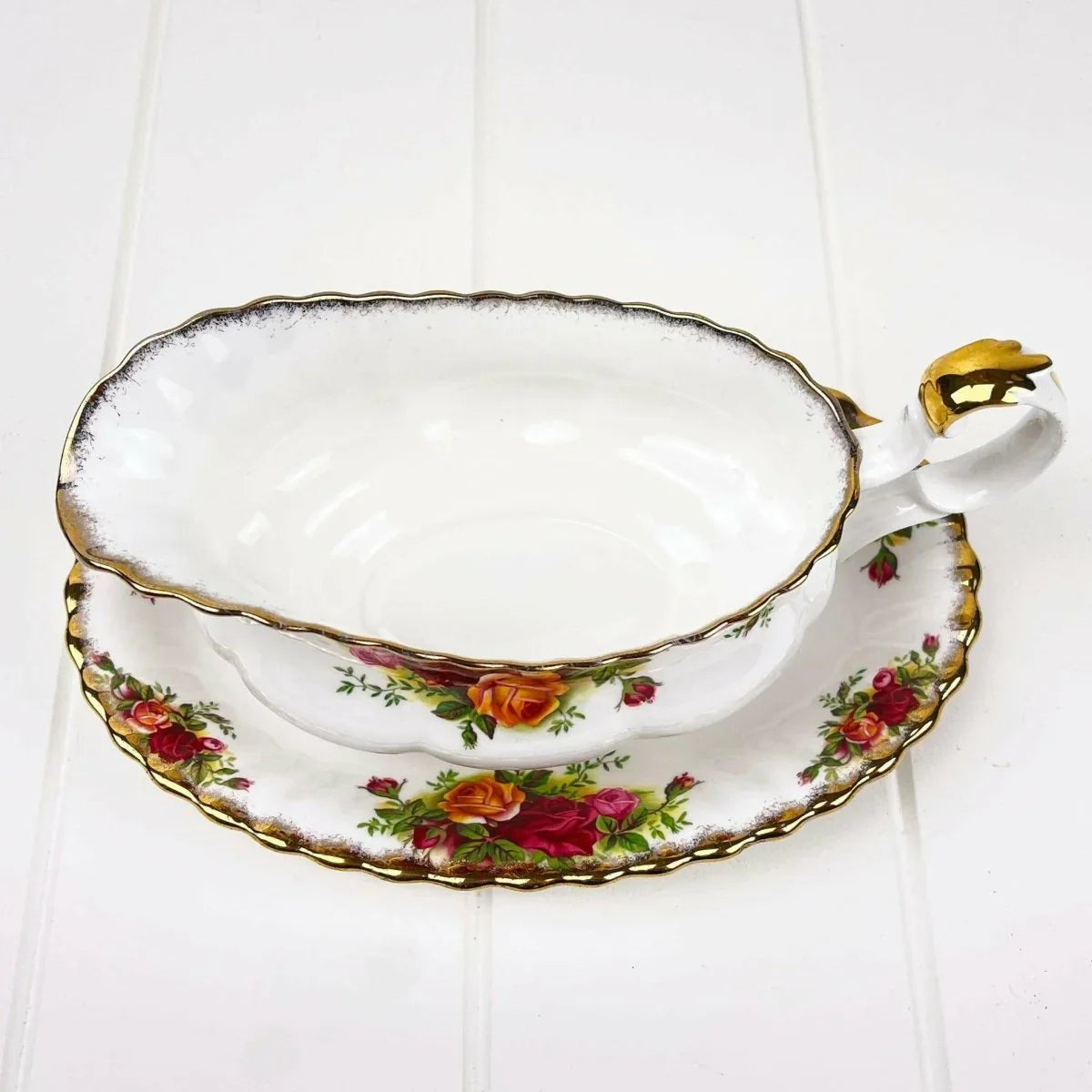 Royal Albert Old Country Roses Gravy Boat & Underplate - 2nd Edition Made in England - Exquisite Homewares 