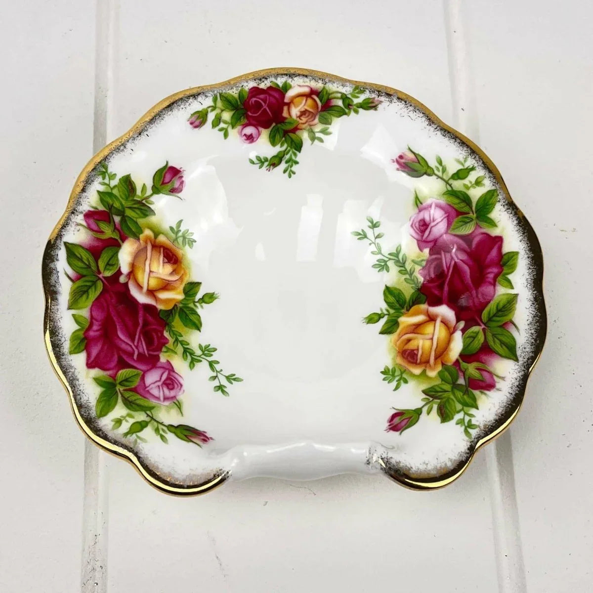 Royal Albert Old Country Roses Soap Dish - Exquisite Homewares 