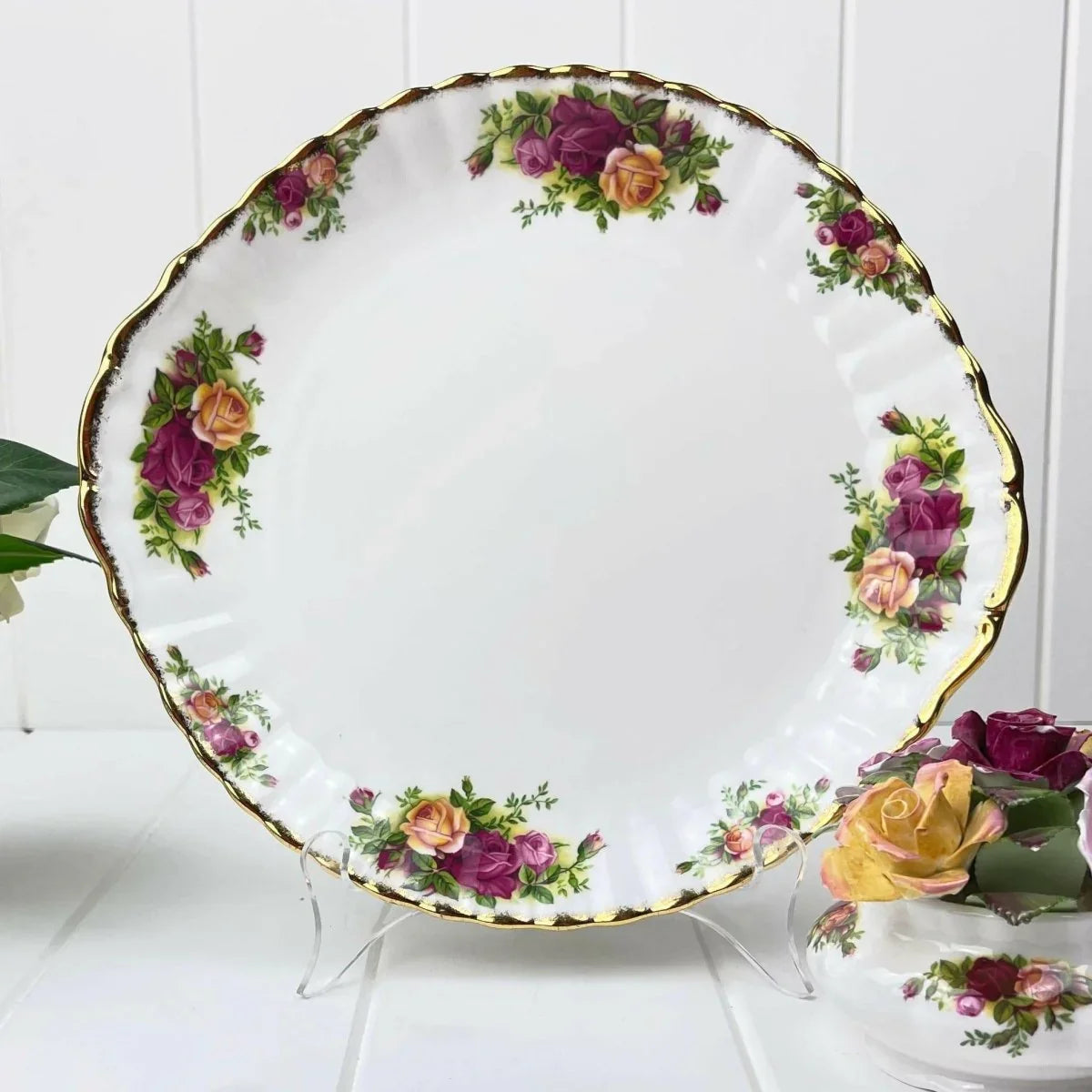 Royal Albert Old Country Roses Tabbed Cake Plate - Exquisite Homewares 